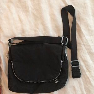 Lululemon purse